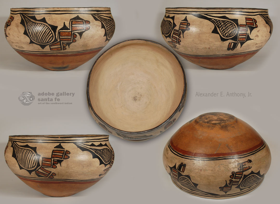 San Ildefonso Pueblo Pottery C4068B